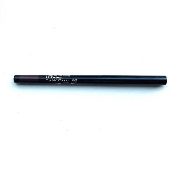 Lancome Other - **NEW* - LANCOME  Lip Contour (Cedre/Raisin) - **RARE &  DISCONTINUED**